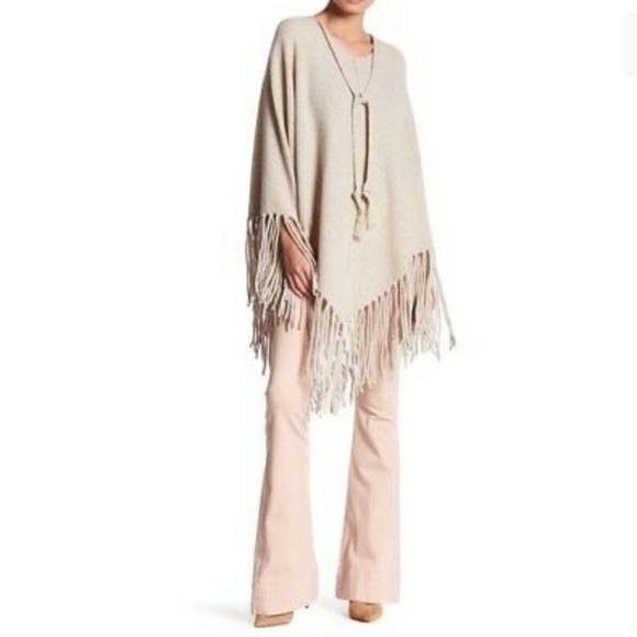 Alice and Olivia poncho - Picture 3 of 6